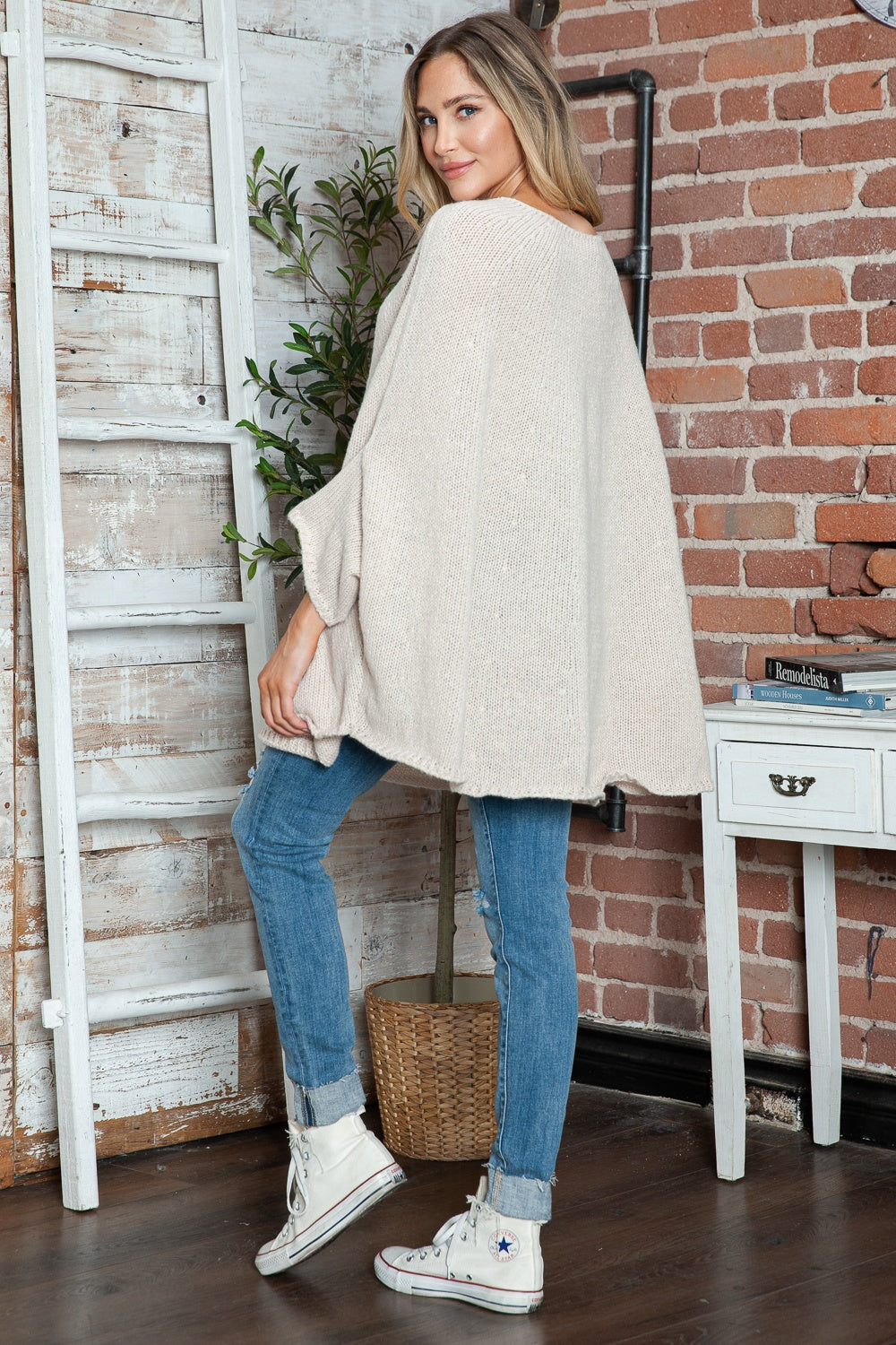 Round Neck Batwing Sleeve Sweater | Maekery Studio