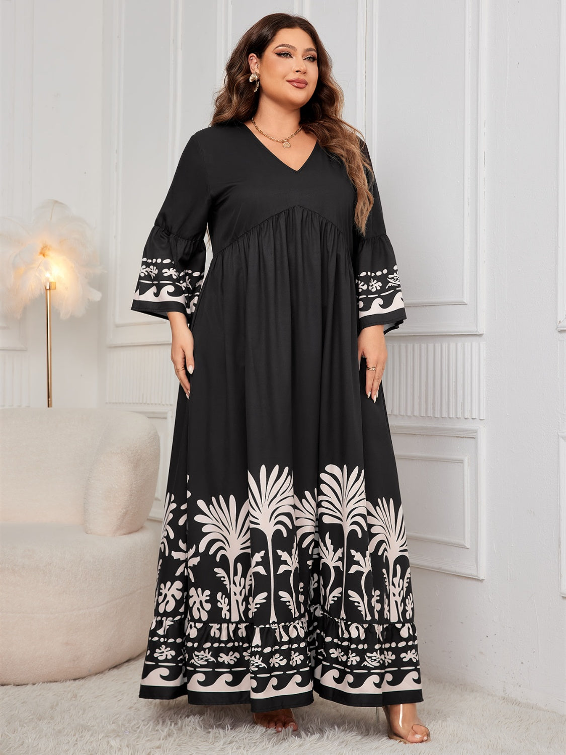 Honey Plus Size Printed V-Neck Long Sleeve Maxi Dress | Maekery Studio