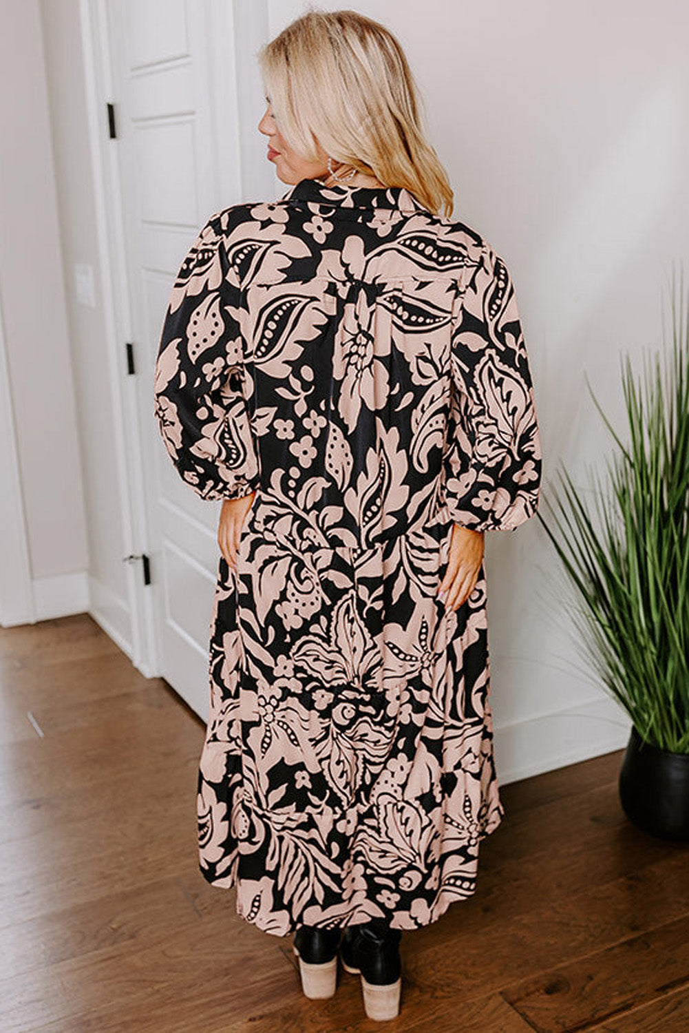 Black Floral Print Puff Sleeve Collared Plus Size Dress | Maekery Studio