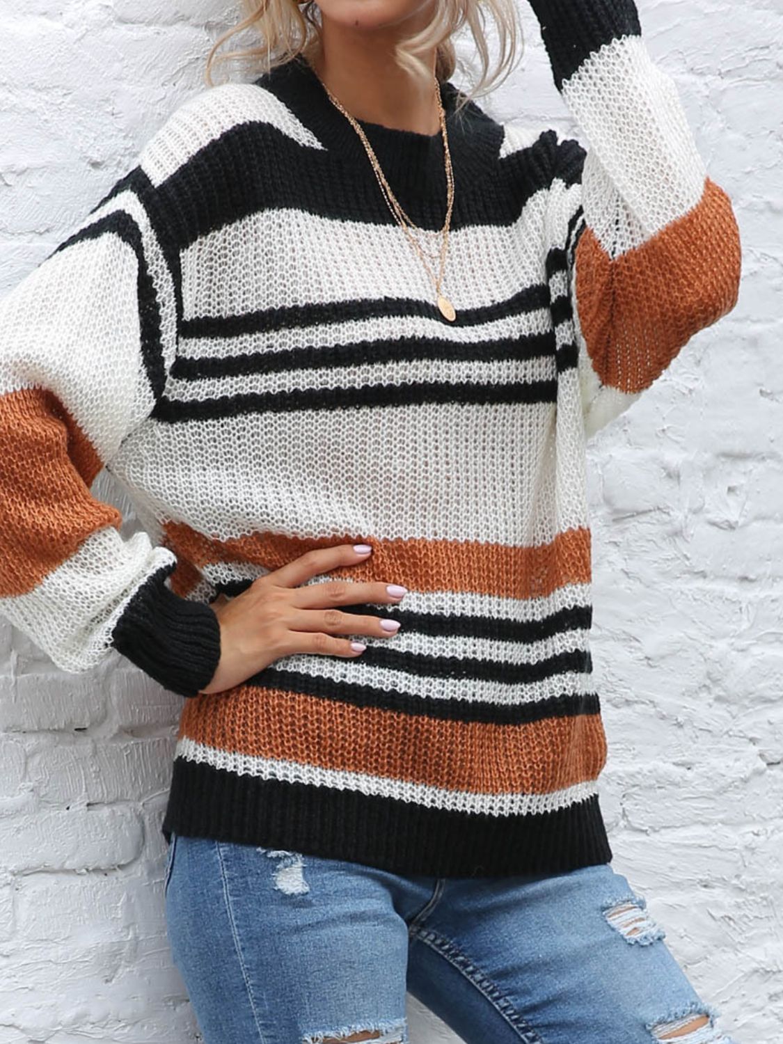 Contrast Striped Round Neck Long Sleeve Sweater | Maekery Studio