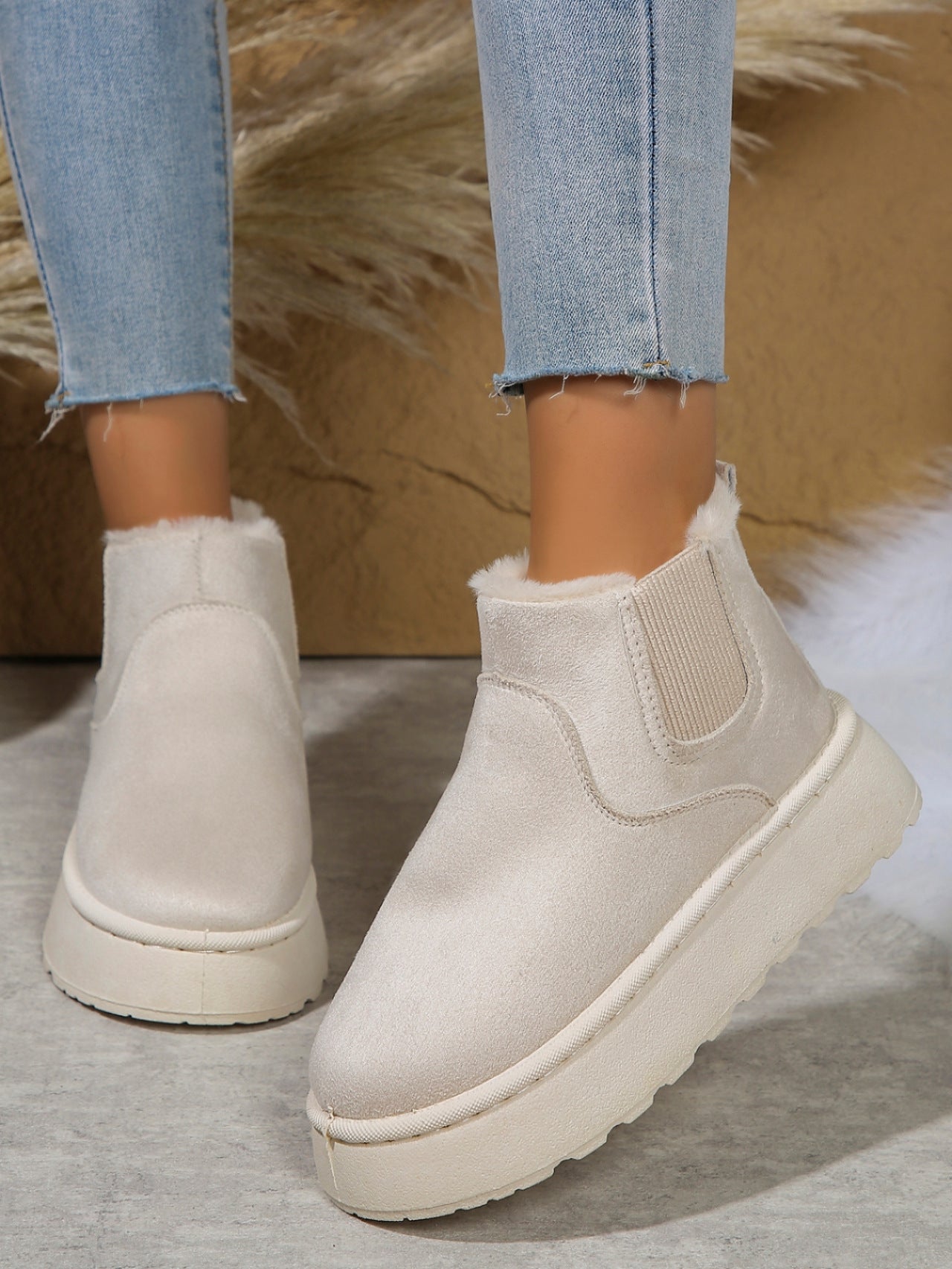 Suede Round Toe Platform Boots | Maekery Studio