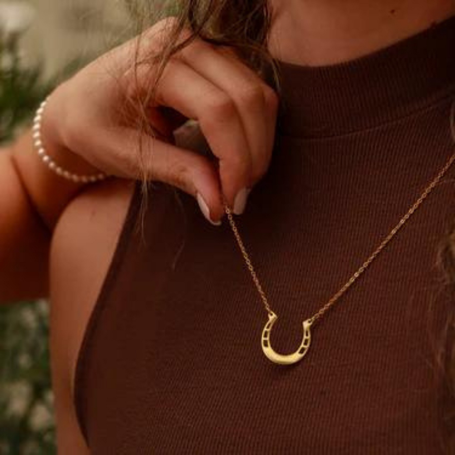 Lucky Charm Engravable Horseshoe Necklace | Maekery Studio