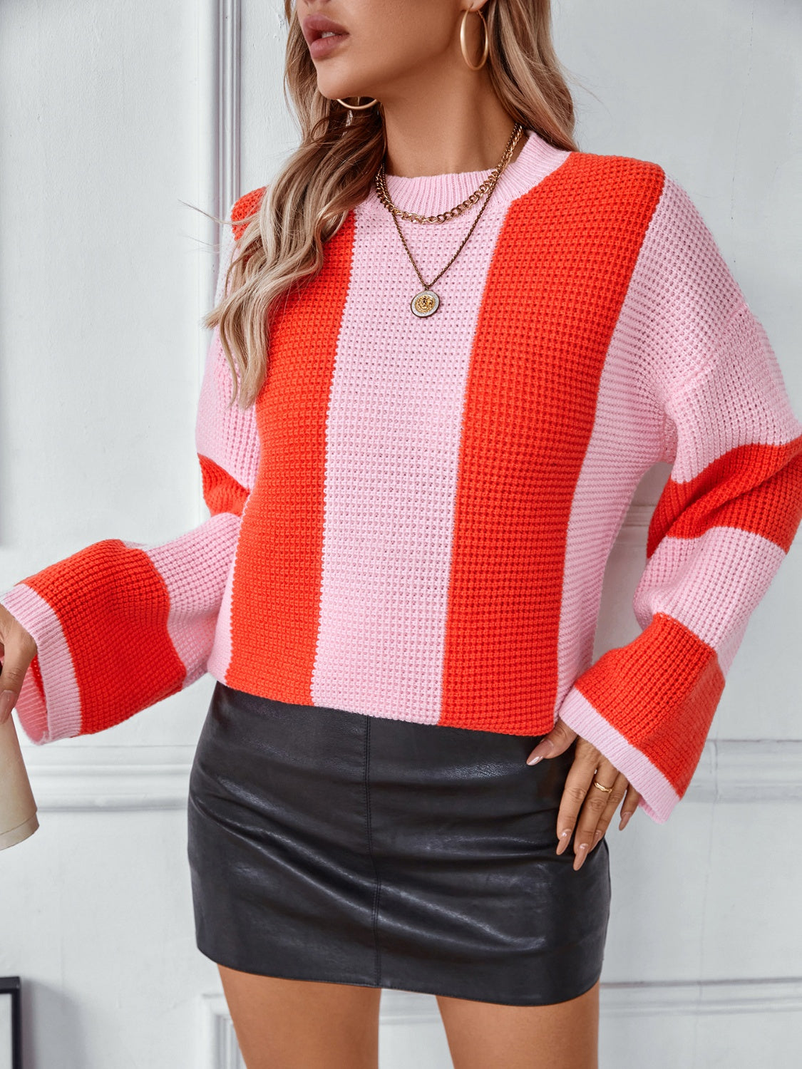 Color Block Round Neck Long Sleeve Sweater | Maekery Studio