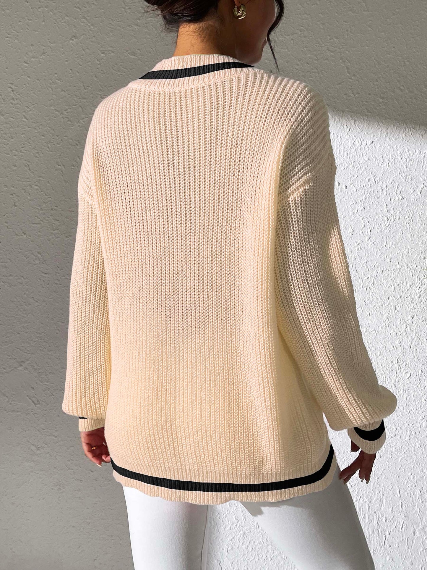 Contrast Trim V-Neck Long Sleeve Sweater | Maekery Studio