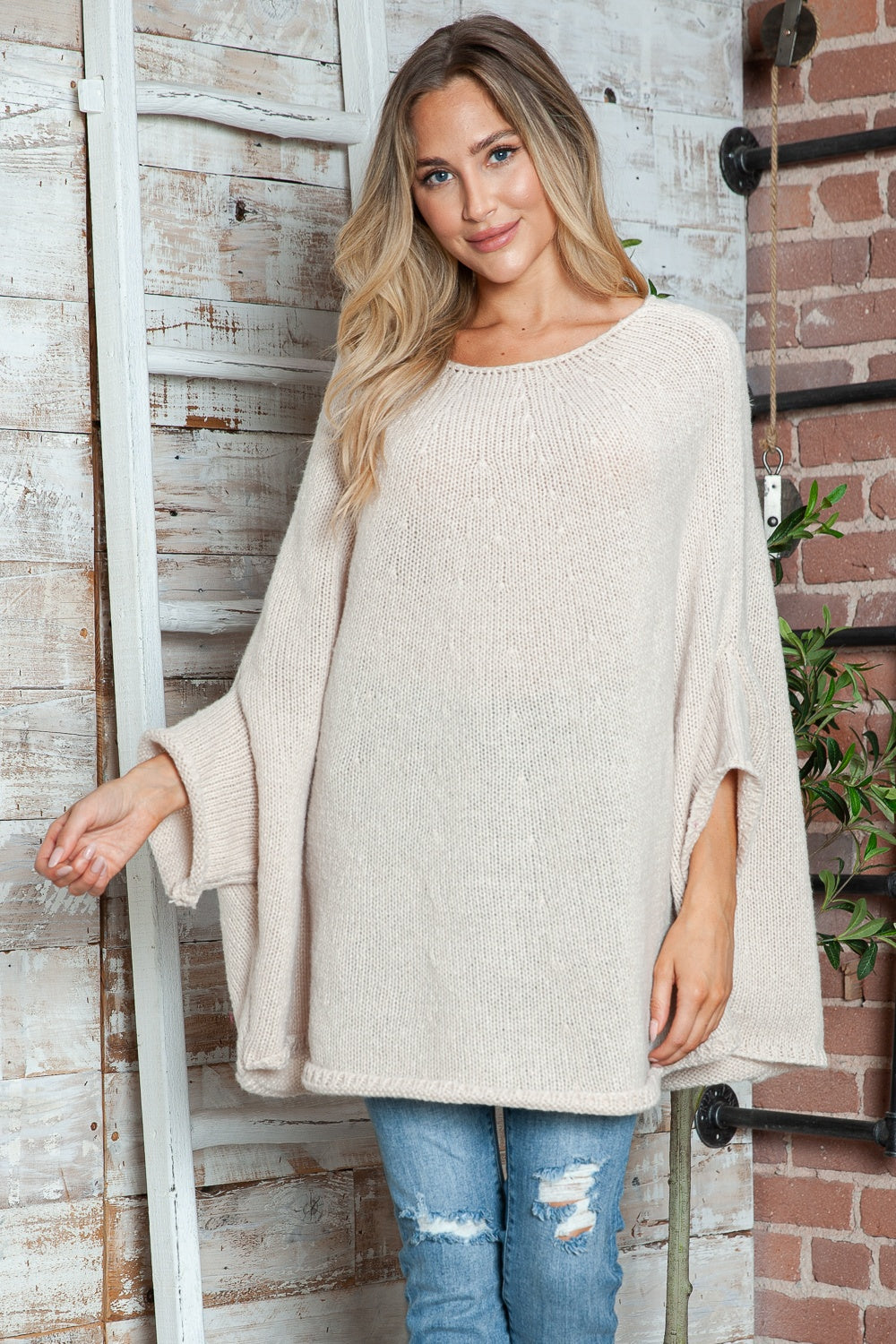 Round Neck Batwing Sleeve Sweater | Maekery Studio