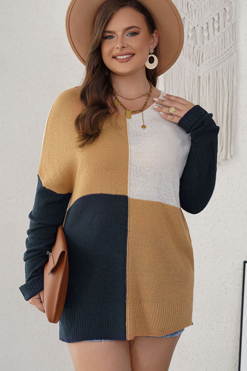 Plus Size Color Block Round Neck Sweater | Maekery Studio