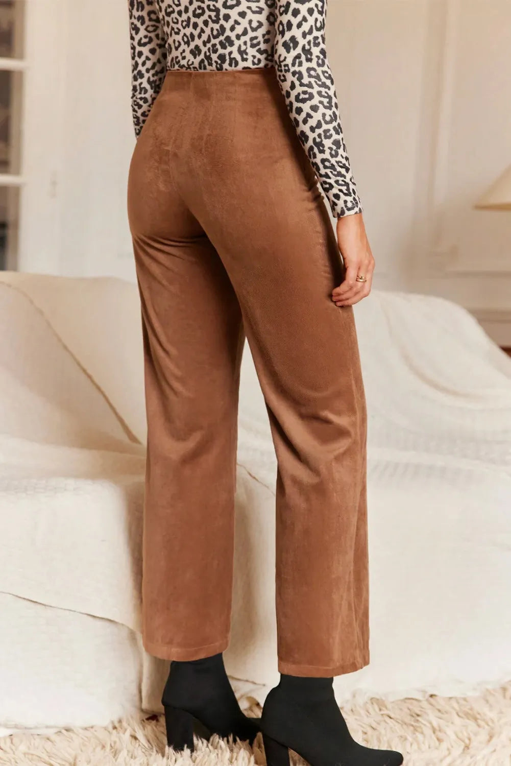 Decorative Button Straight Leg Pants | Maekery Studio