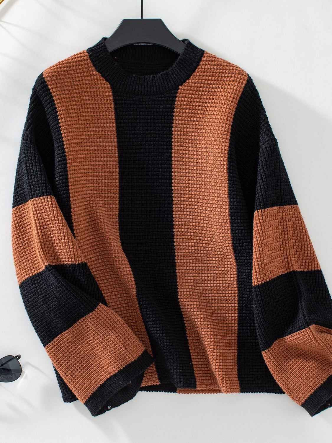 Color Block Round Neck Long Sleeve Sweater | Maekery Studio