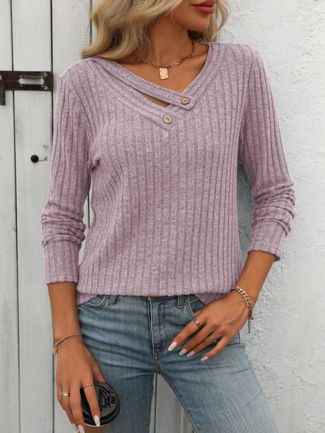 Mandy Ribbed V-Neck Long Sleeve T-Shirt | Maekery Studio