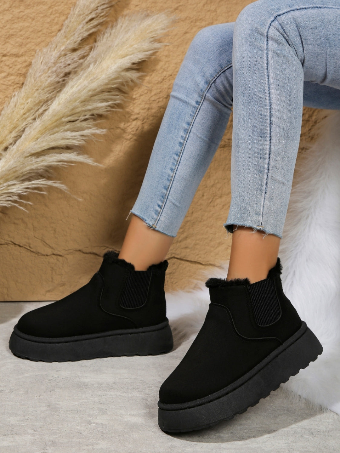 Suede Round Toe Platform Boots | Maekery Studio